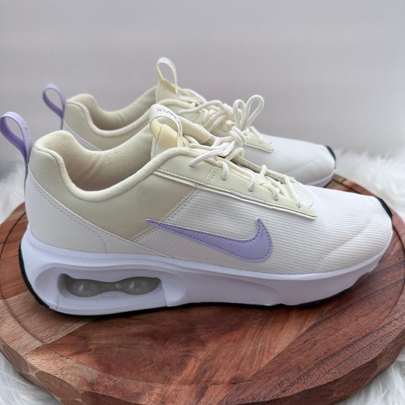 Nike Shoes - Nike Air Max INTRLK Sail  Lavender NEW Women's Casual Athletic Shoes Size 10.5
